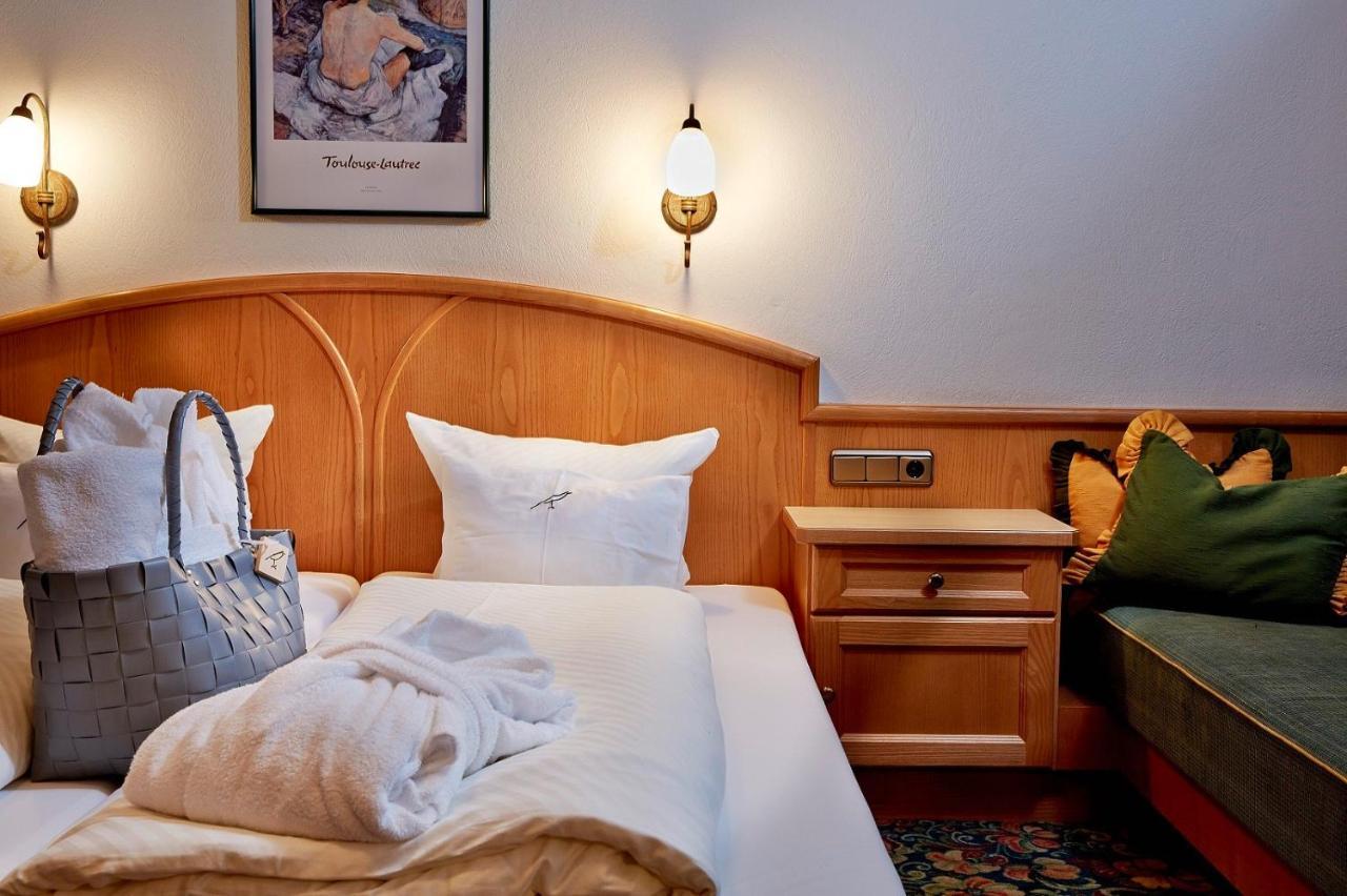מאיירהופן Huber'S Boutiquehotel מראה חיצוני תמונה
